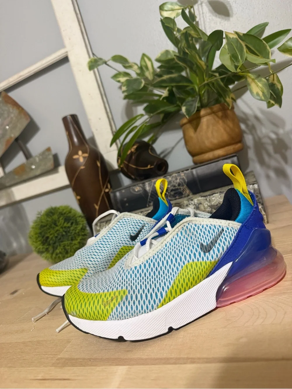 Nike Kids Blue and Yellow Mesh Air Cushion Sneakers